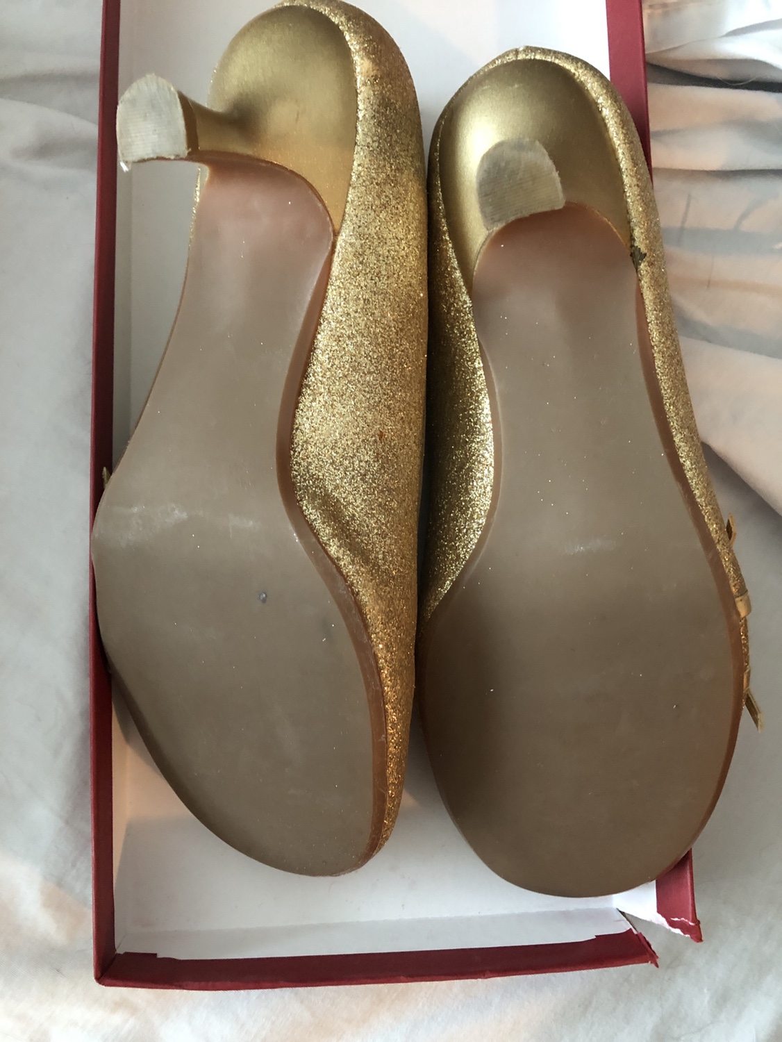 Steve Madden Gold Kitten Heels 🌿 image indicator(2)