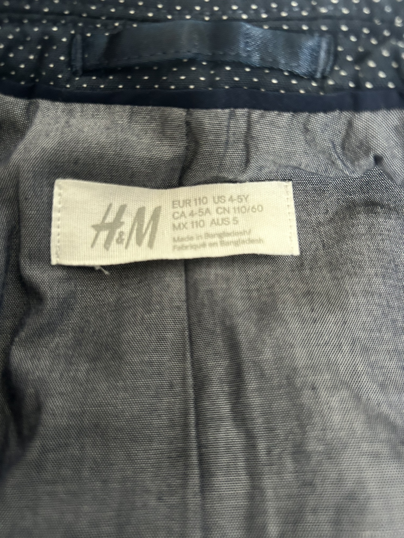 H&M Boys Blazer Size 4-5 T image indicator(2)