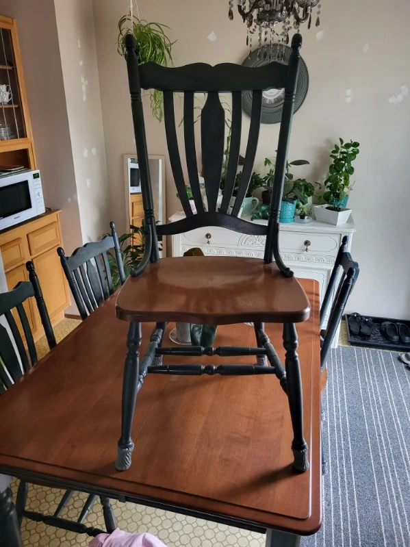 Farmhouse Style Kitchen Table c/w 8 Chairs. Solid Wood. 😎🥕 - photo 2