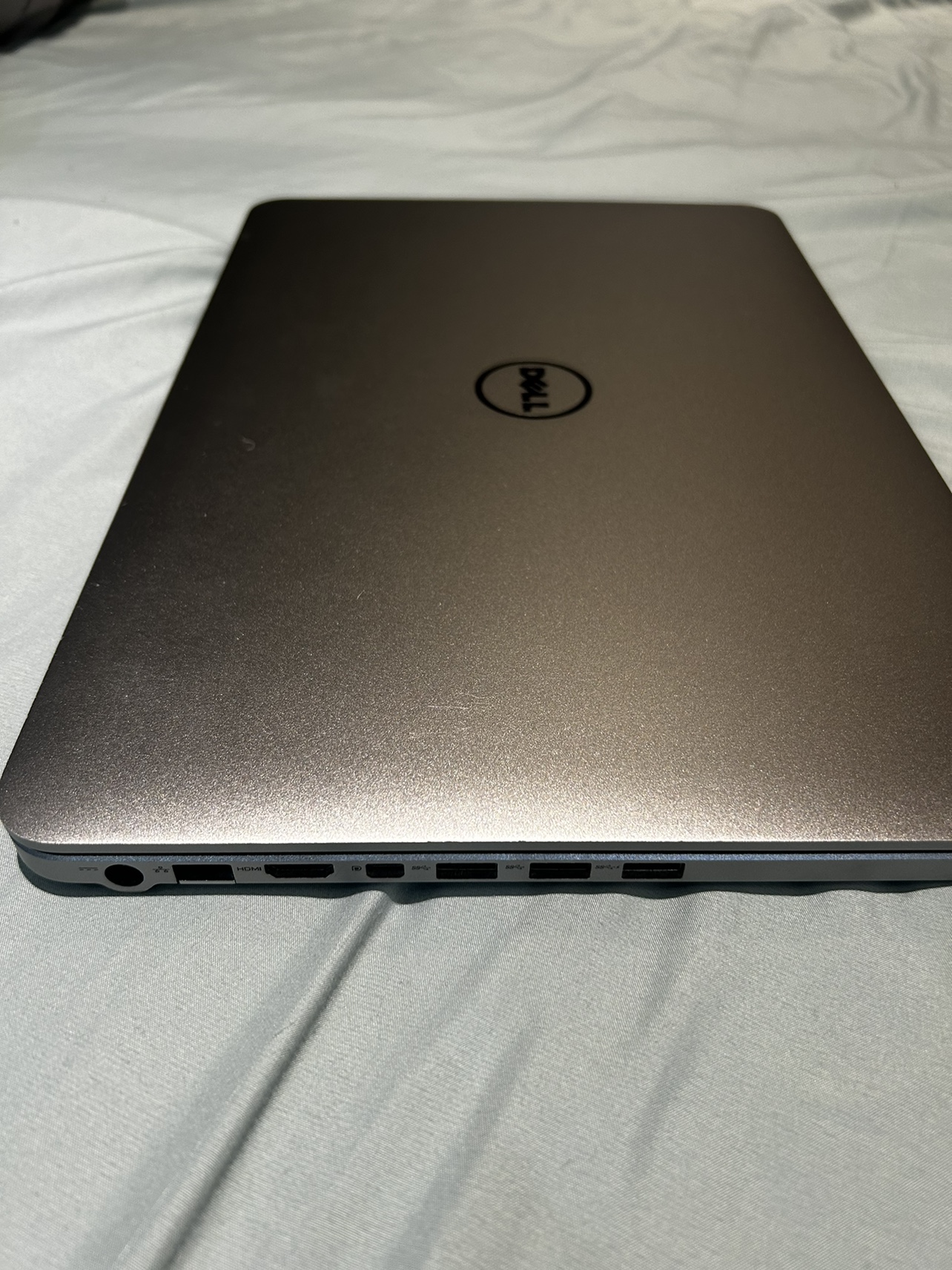 Dell Laptop - XPS 15 intel i5 2.6Ghz , 8 GB ram , 256SSD image indicator(3)