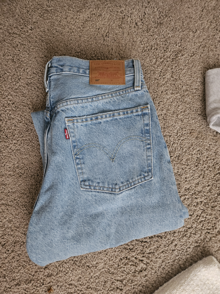 new and new condition clothes - photo 3