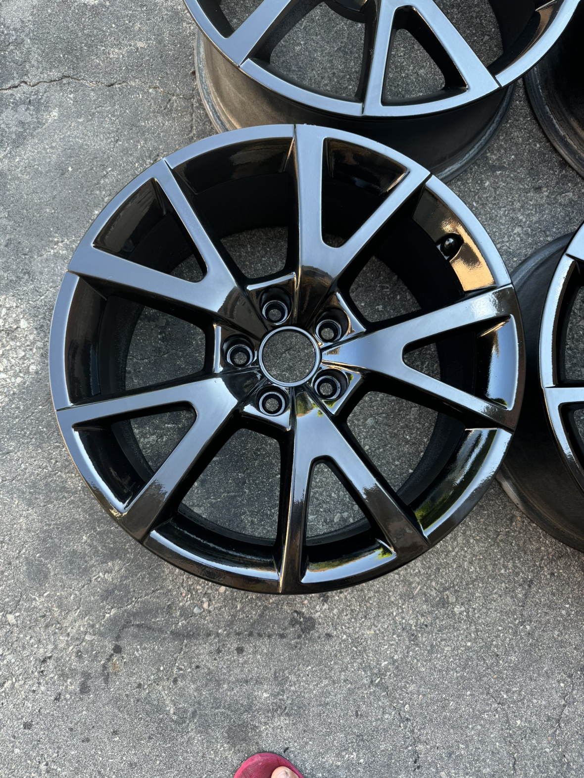 Size 18 RIMS with 5x112 bolt pattern - photo 3