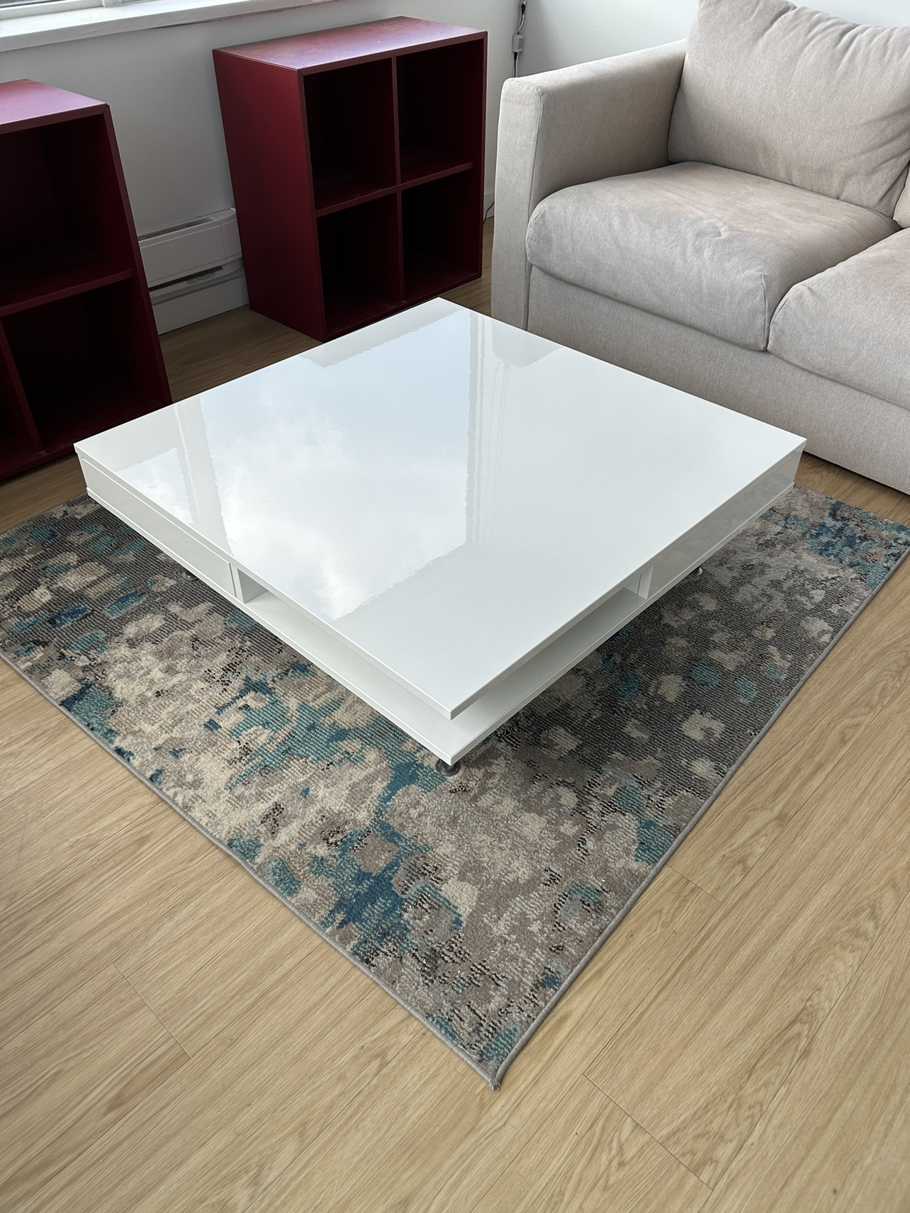 White IKEA Tofteryd Coffee Table