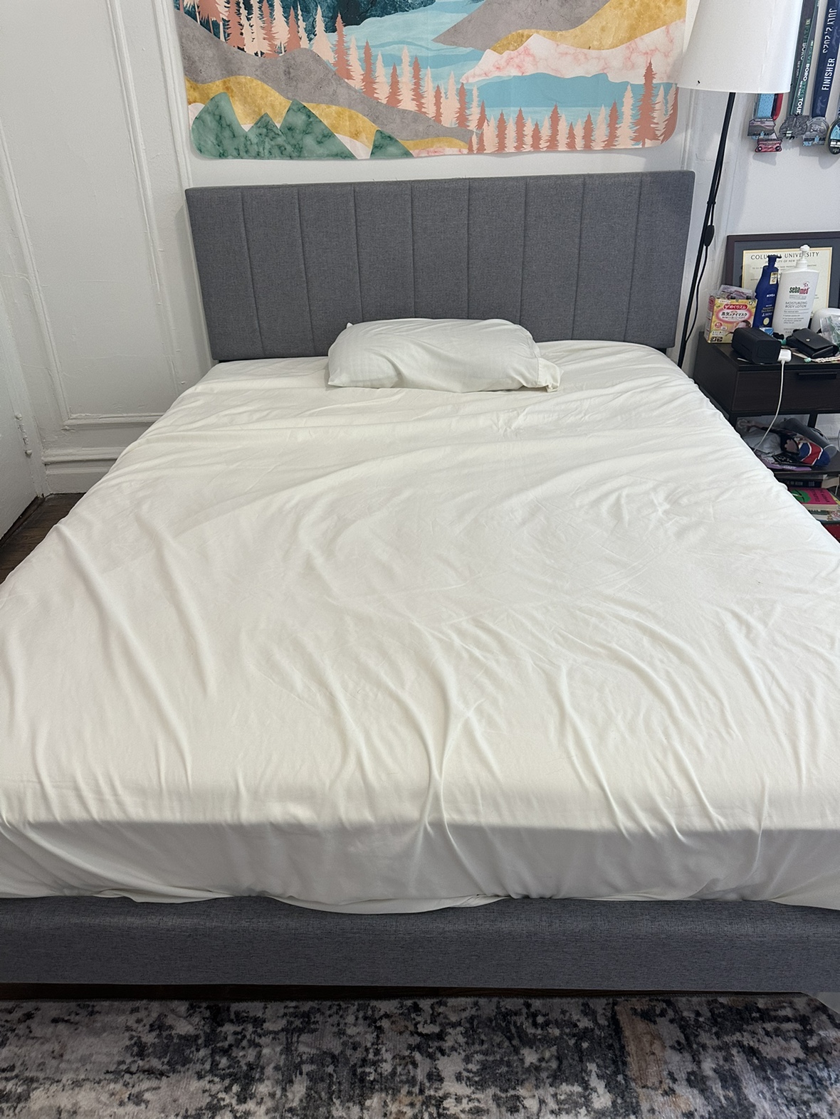 Queen size bed and bed frame