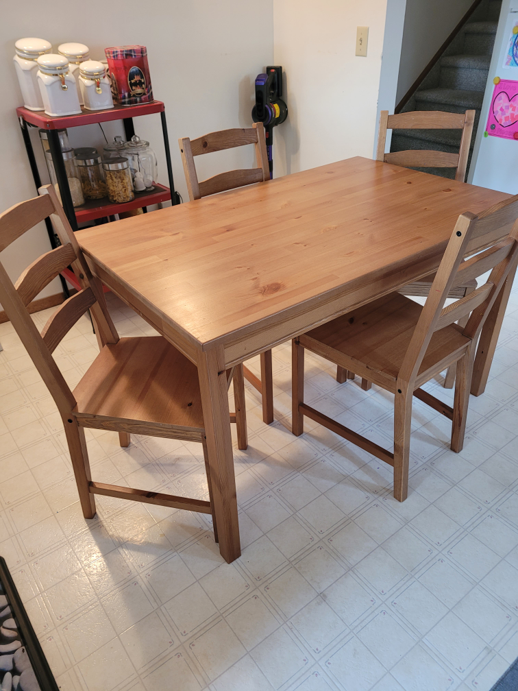 Kitchen Table - photo 3