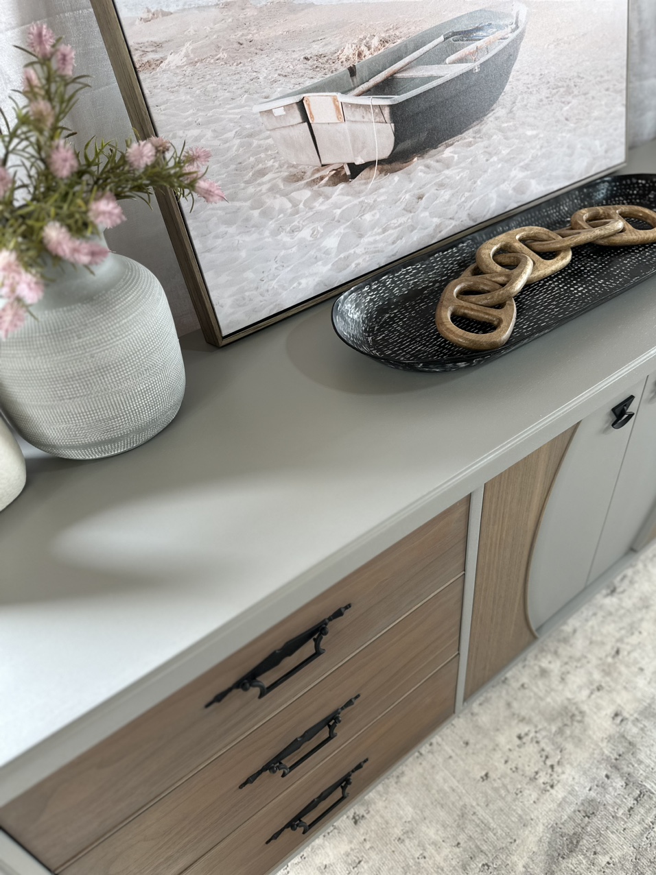 Beautifully Refinished Sideboard/TV Stand - photo 3