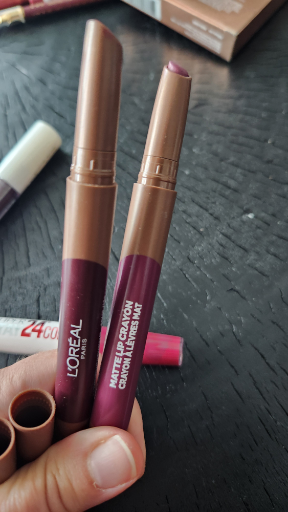 Assortment of lipgloss image indicator(7)