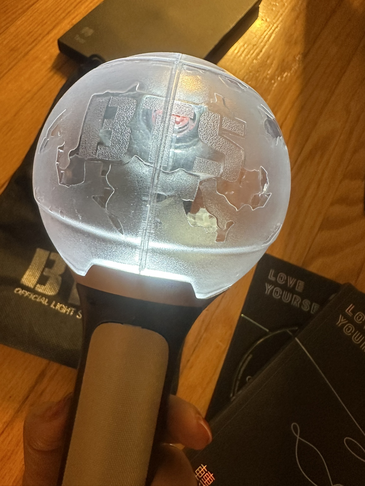 BTS Love Yourself Tear Album + Light Stick + More image indicator(3)