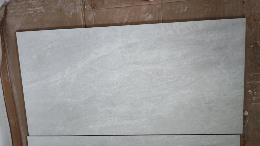 440 sq. ft polished gray tiles 2x4 - photo 2