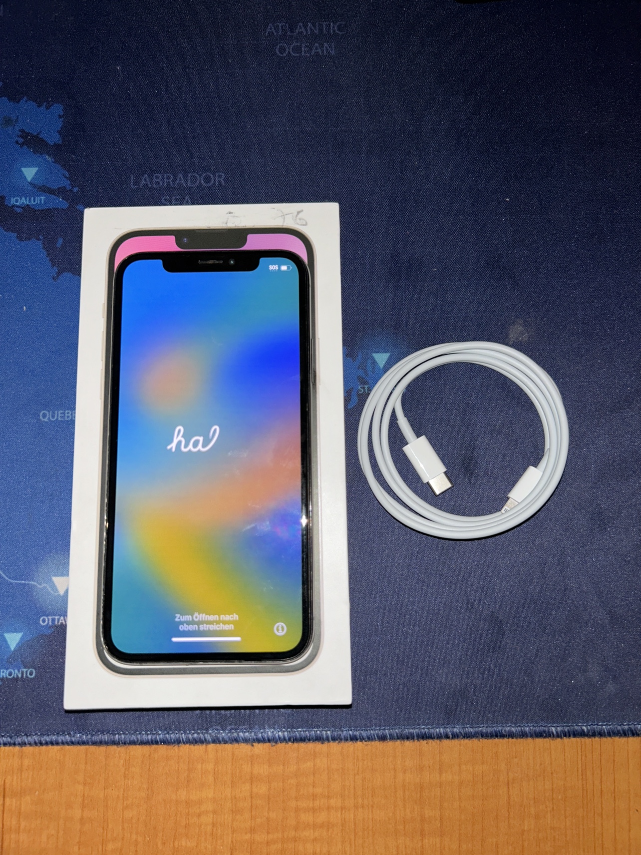 Iphone xs in excellent condition