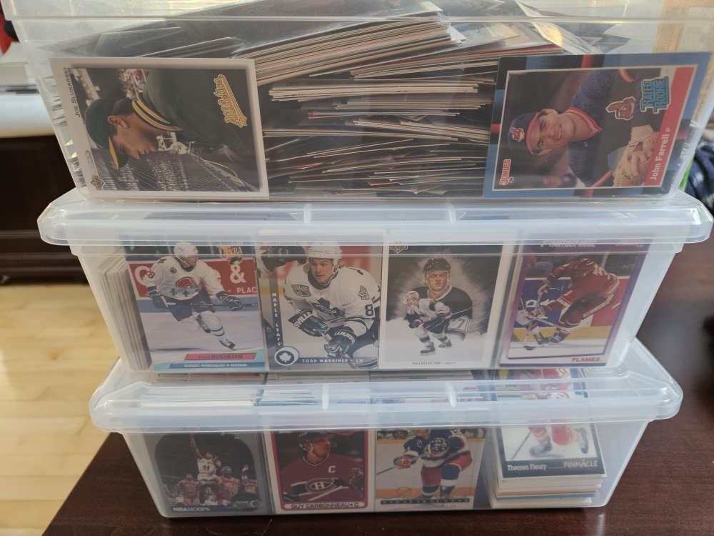 Hockey/Baseball/Basketball Card Lot