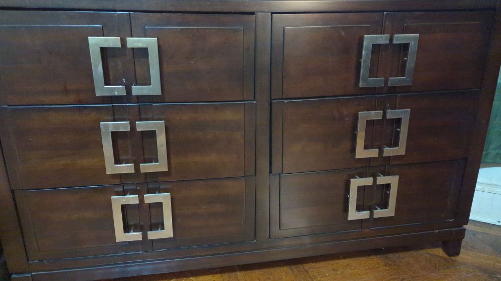 Dresser (mirror need assembly)