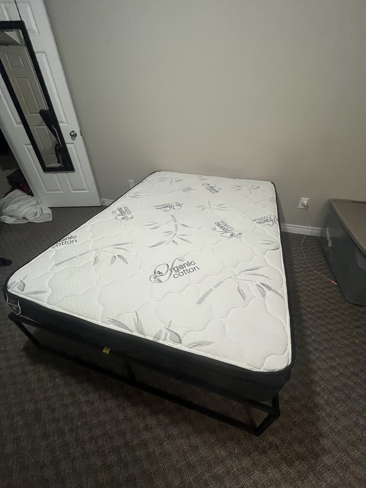 Bed mattress and bed frame - size Double / full - photo 5