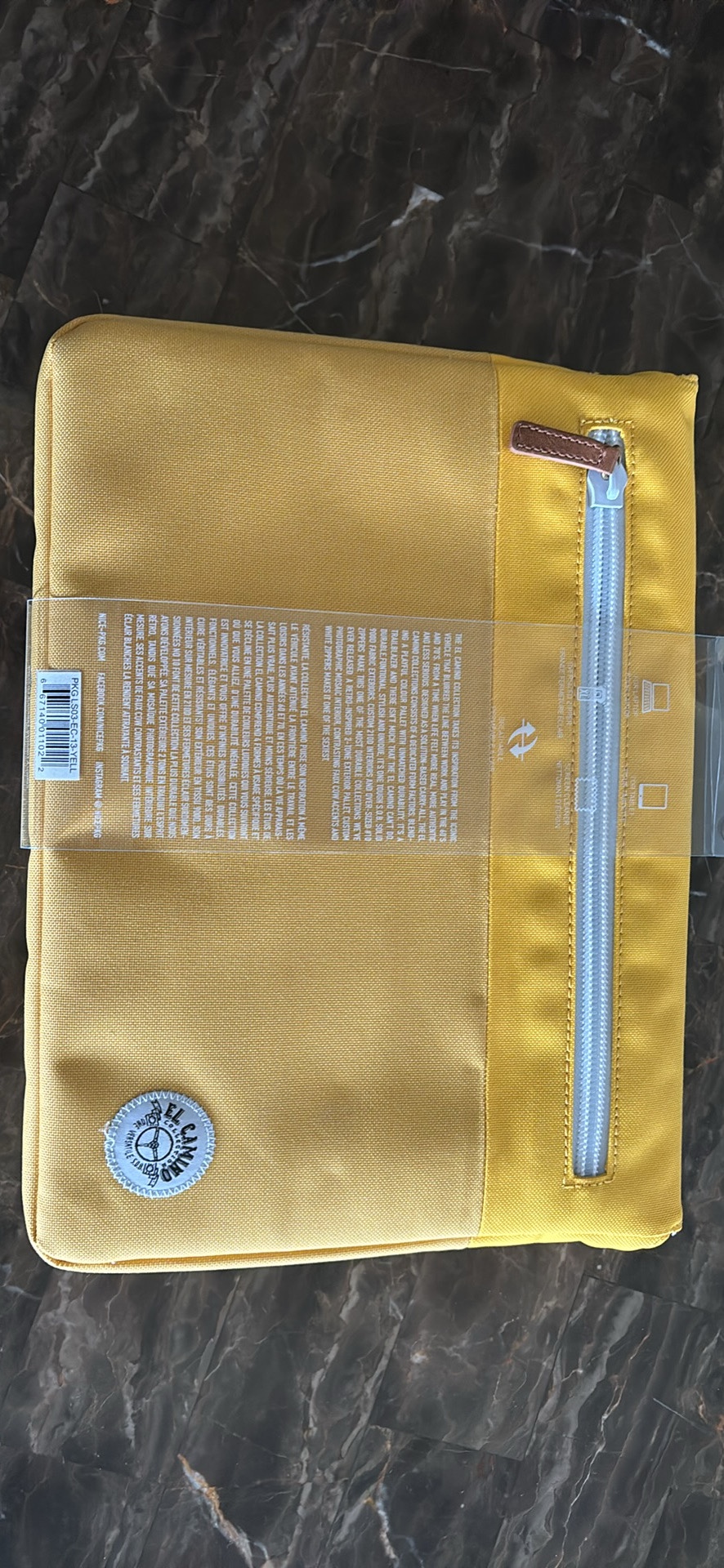 Laptop sleeve thumbnail