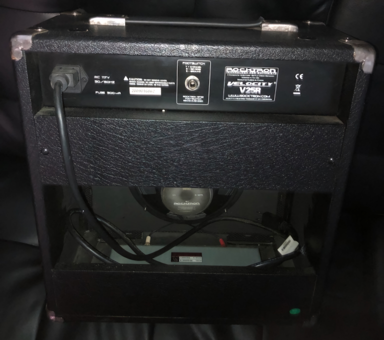 Rocktron V25R Amp - photo 2