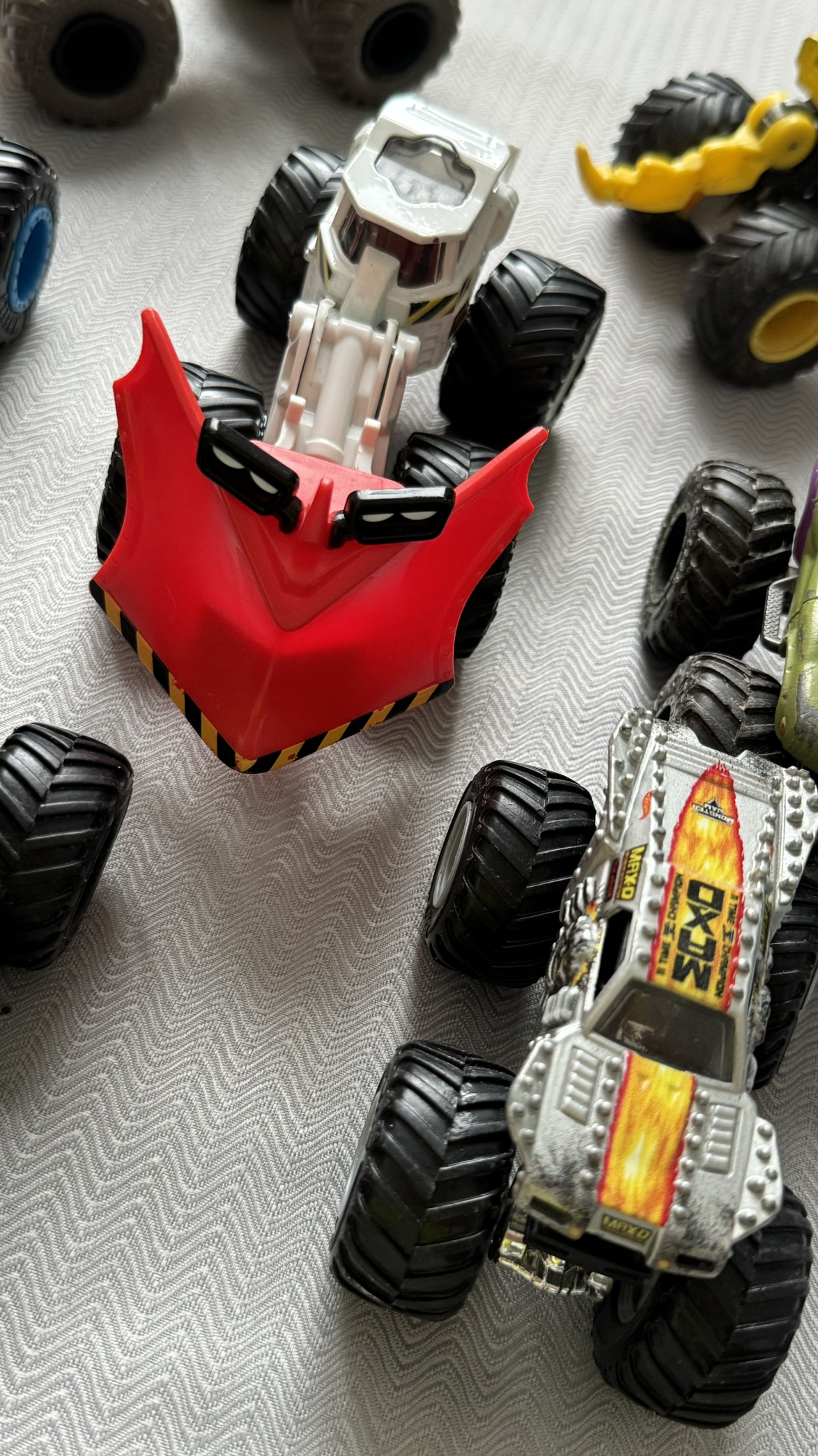 Lot of 12Hot Wheels Monster Jam Trucks image indicator(6)