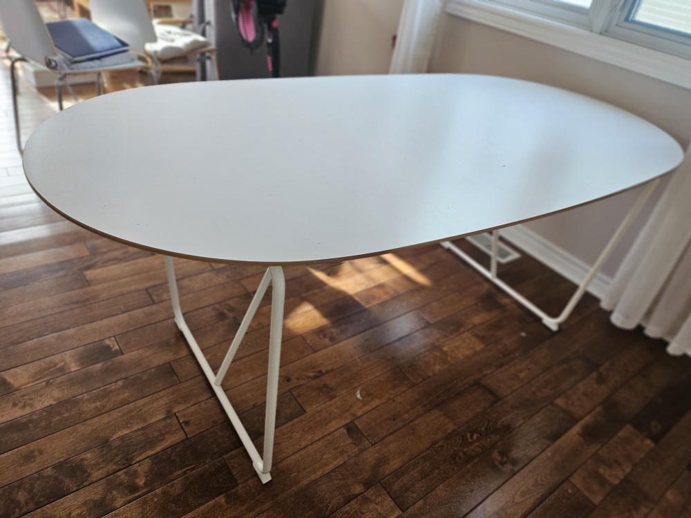 White Oval Table-IKEA - photo 2