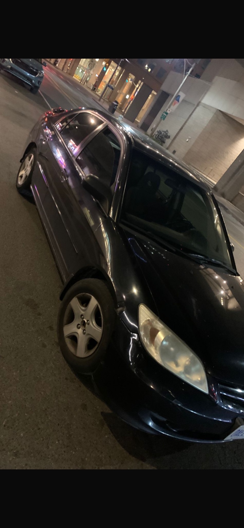 Honda Civic 2004 transmission gone ready for pickup ASAP. image indicator(2)