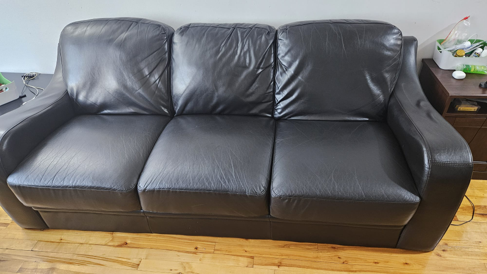 sofa/couch - photo 2