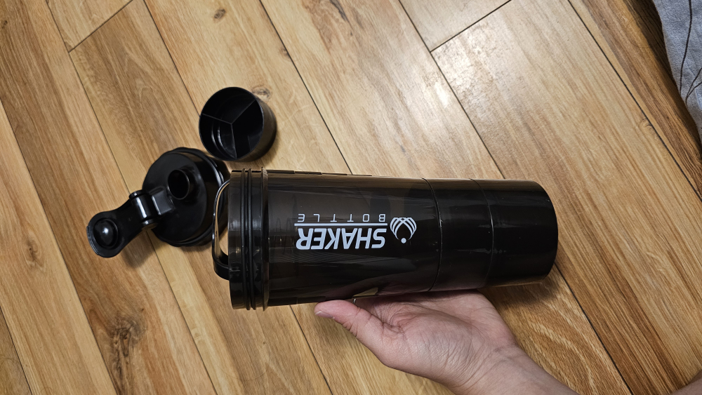 Protein Shaker Bottle
