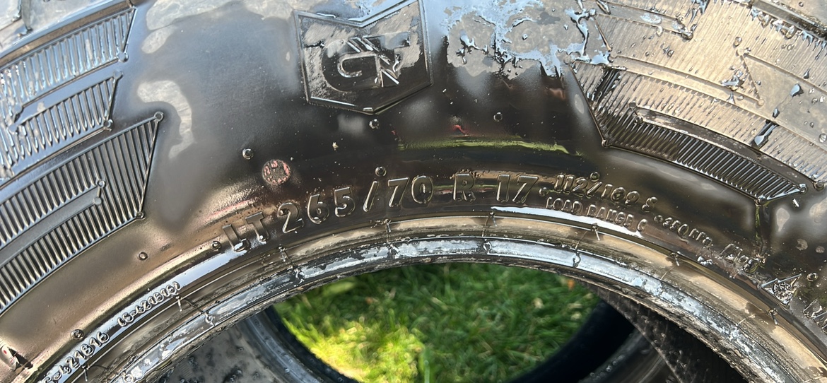 Set of 4 Tires tires