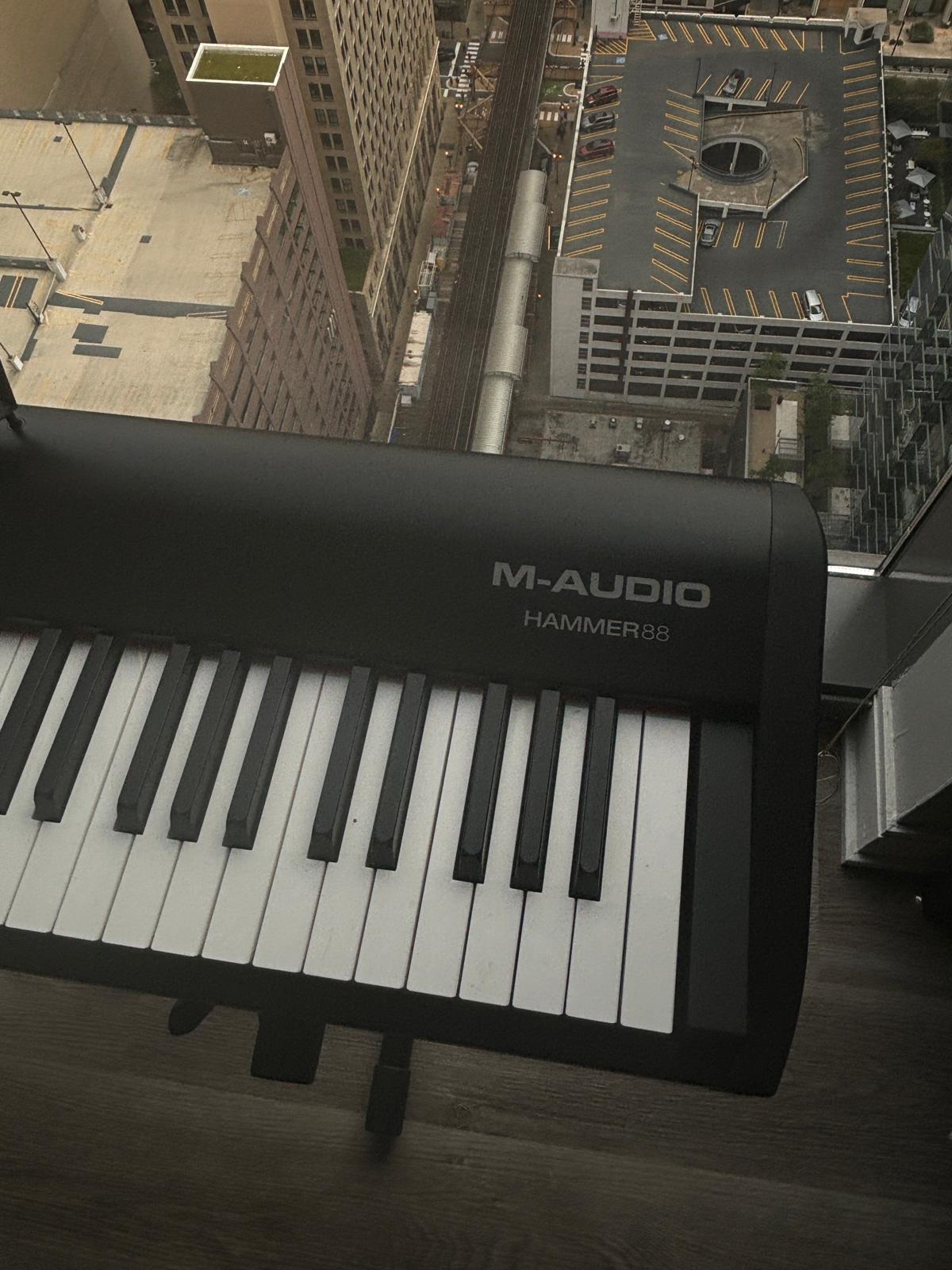 Keyboard M- Audio Hammer 88 - photo 3