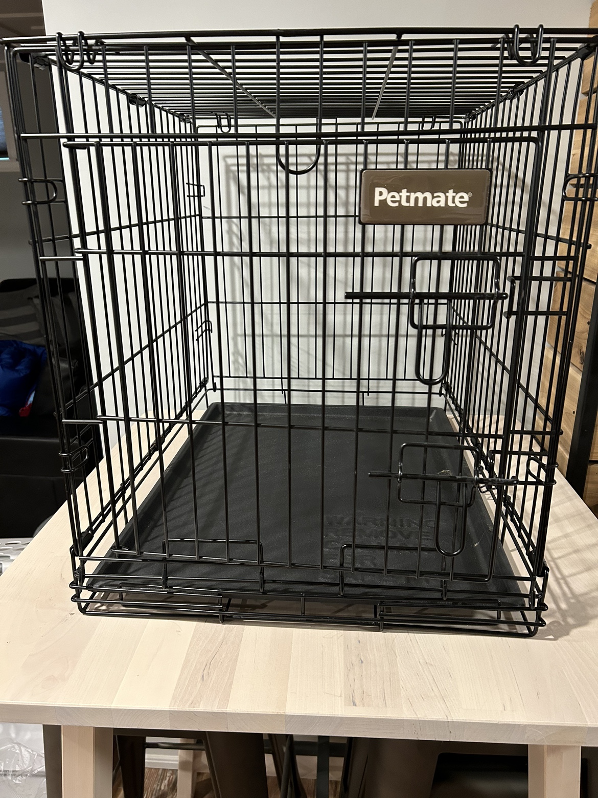 Dog Crate thumbnail