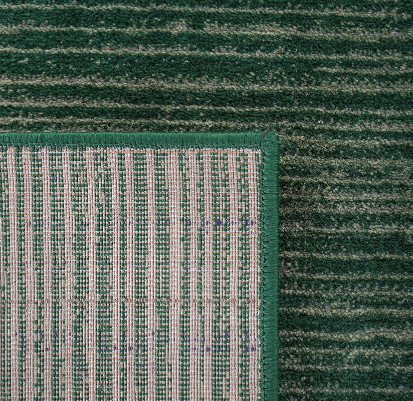 Green Area Rug - 6’ x 9’ - photo 2