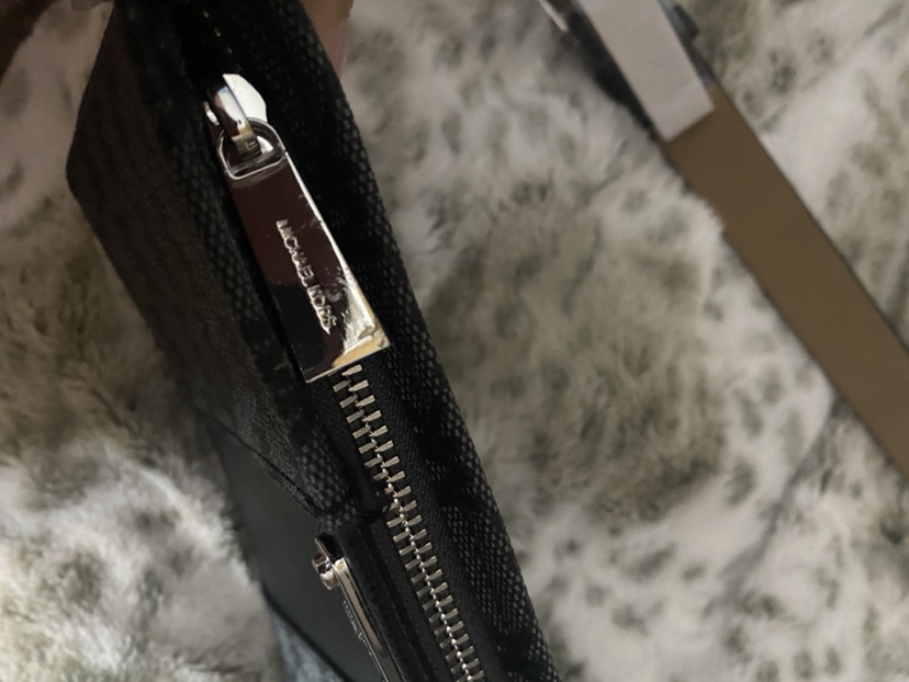 NWT Michael Kors Cambodia logo belt bag - photo 5