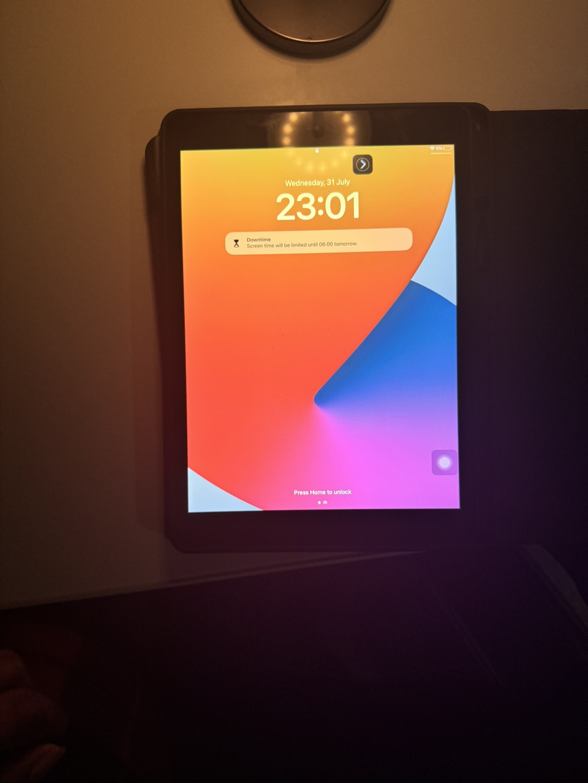 iPad 8 gen + keyboard case