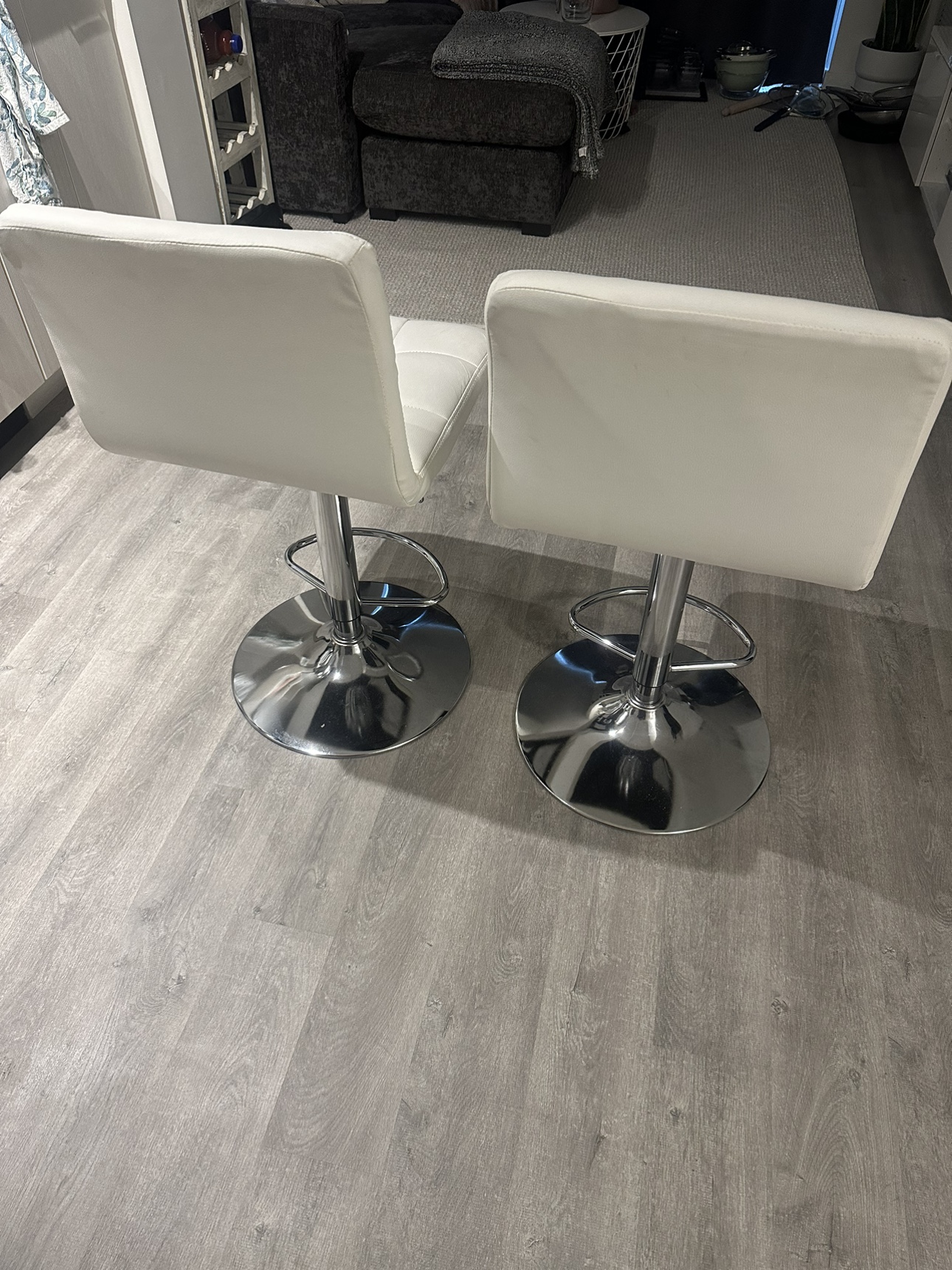 White Leather Stools - photo 3