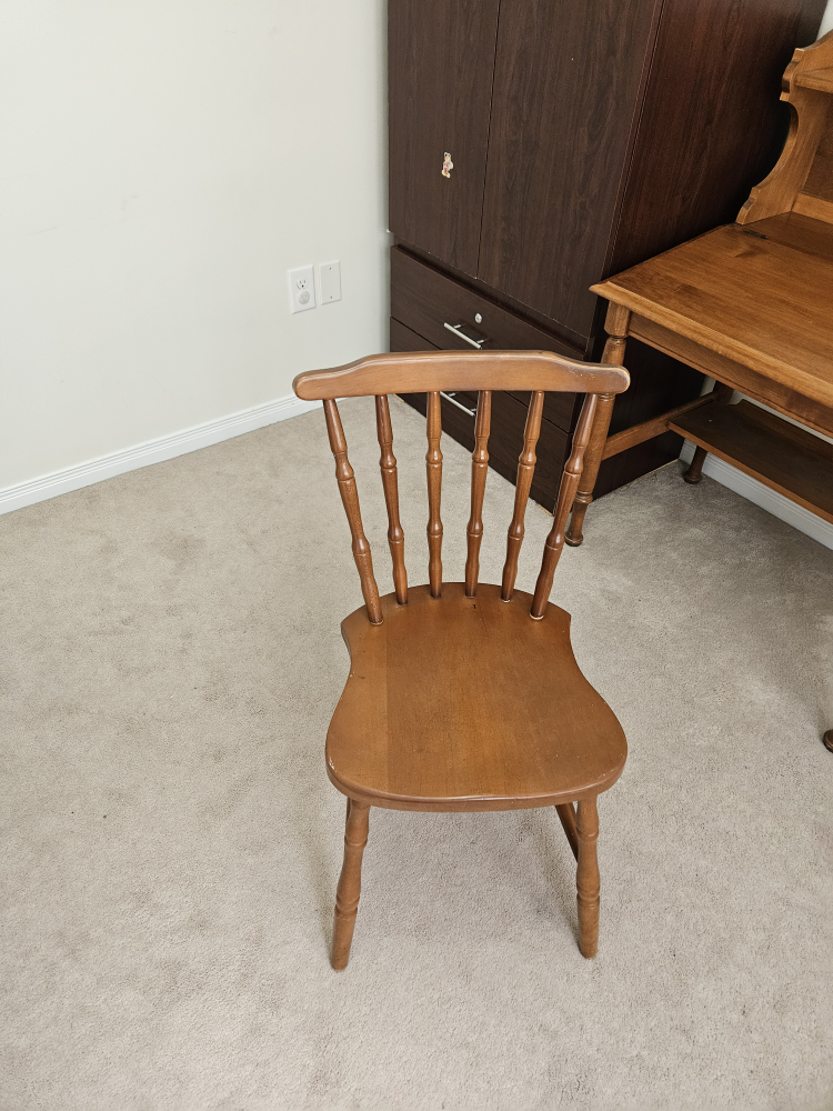 Solid Wood Heavy Study Table & Chair image indicator(2)