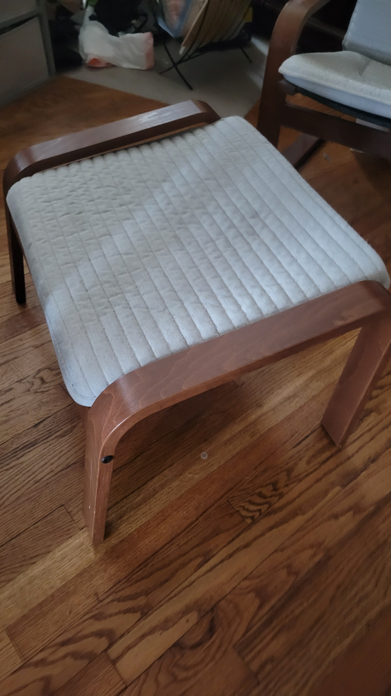 Ikea Poäng chair and ottoman - photo 2