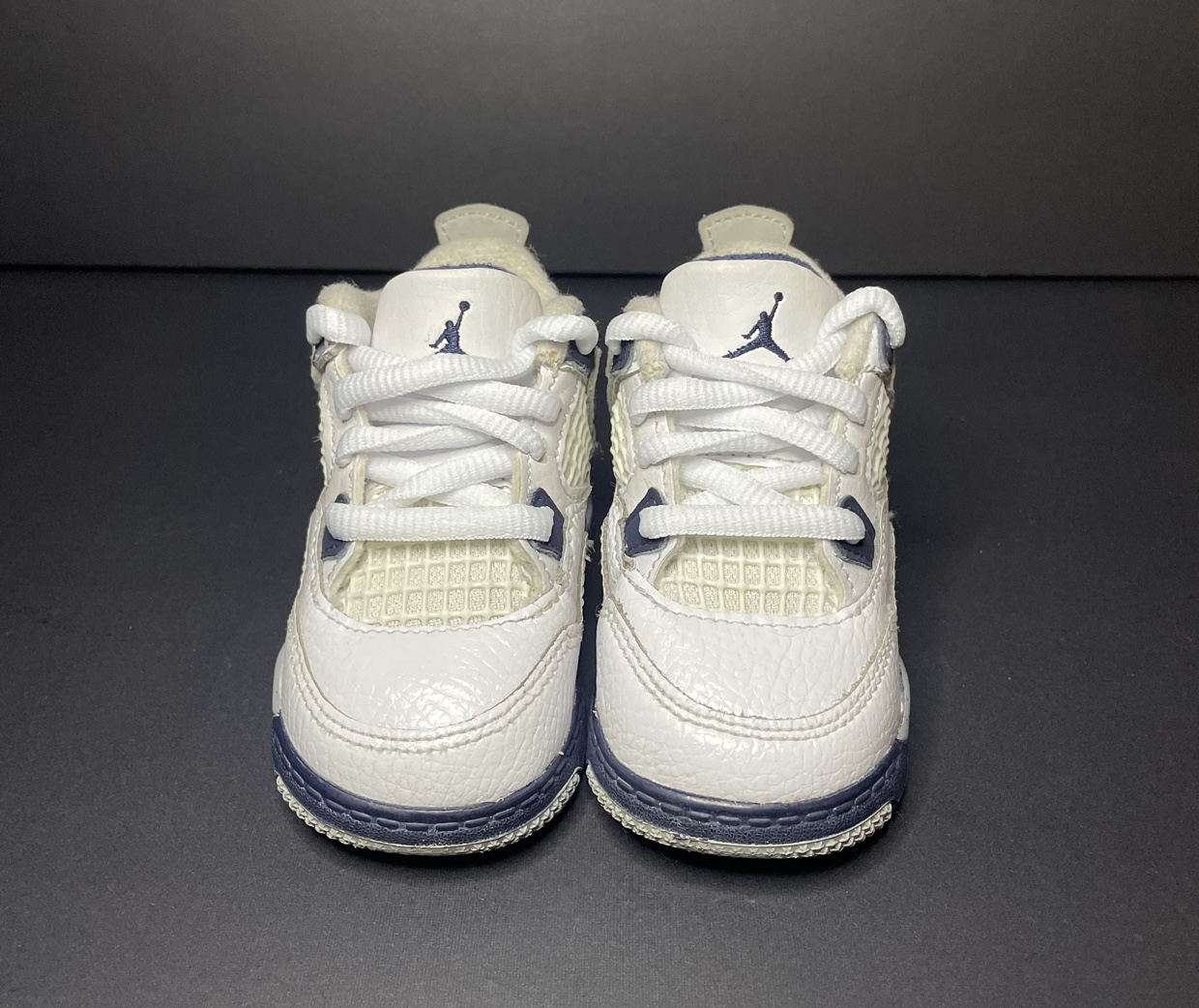 Used Air Jordan 4 Retro Baby Shoes size US4c - photo 2