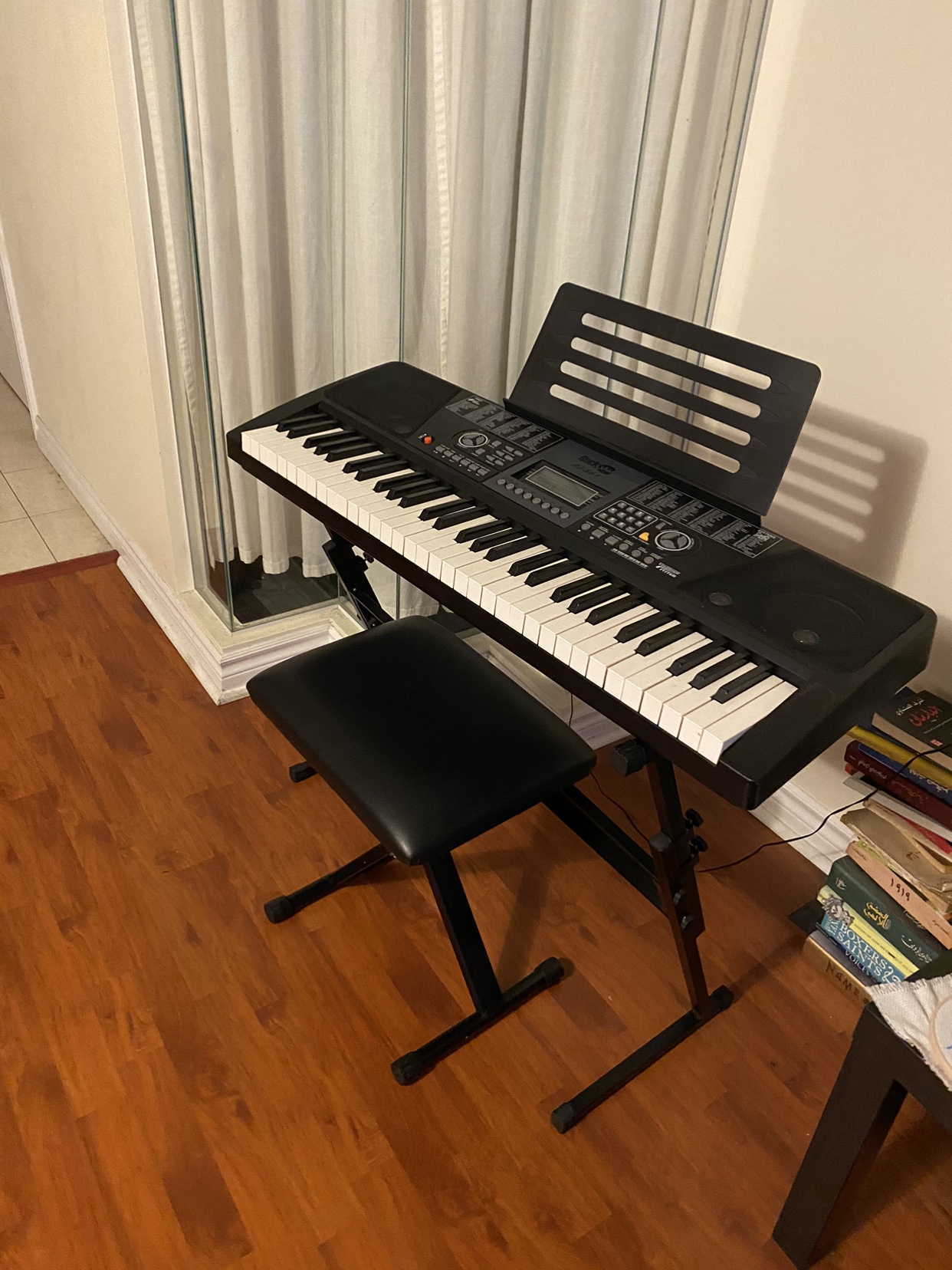 61-key piano keyboard with stand! 🎶 🎧 image indicator(3)