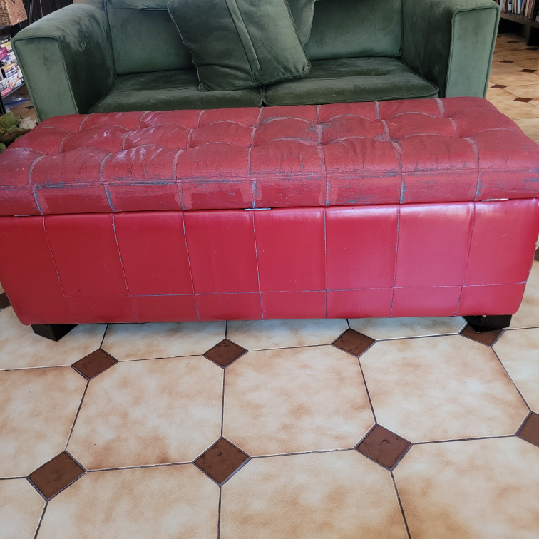 Red Storage Ottoman #freecycle thumbnail