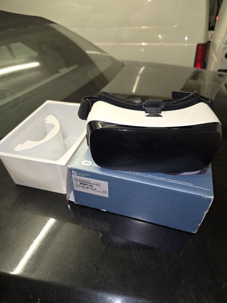Samsung Gear VR -Occulus - photo 2