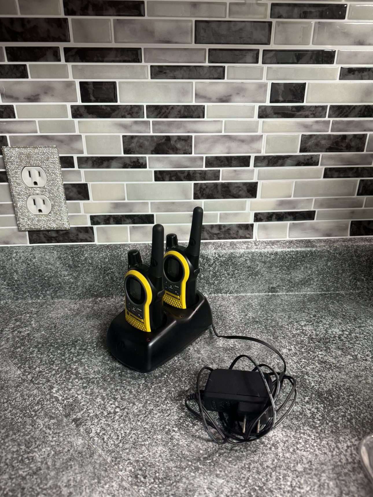 Walkie Talkies thumbnail