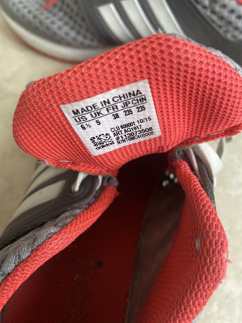 Adidas shoes grey and pink image indicator(3)