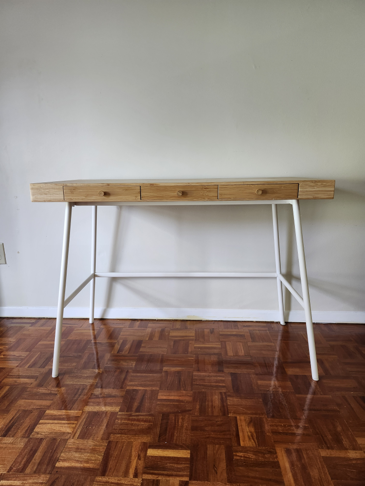 IKEA Desk - Lillasen
