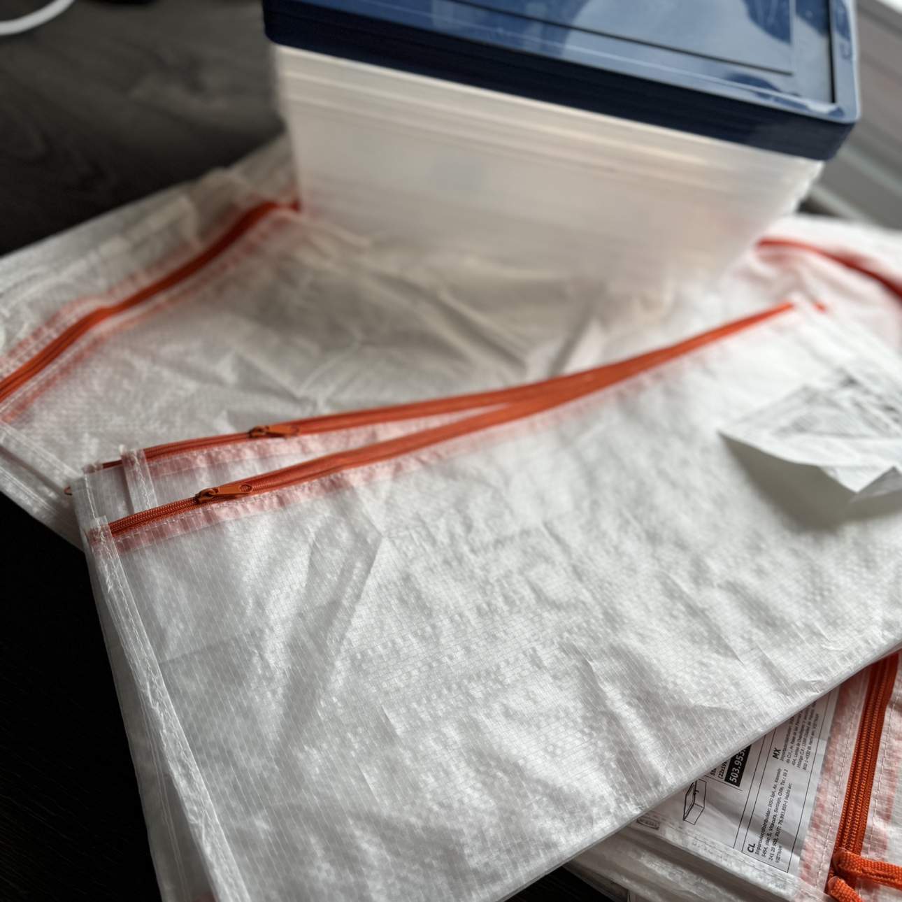 4 shoe box + 5 storage Bag + 5 shoe bag thumbnail