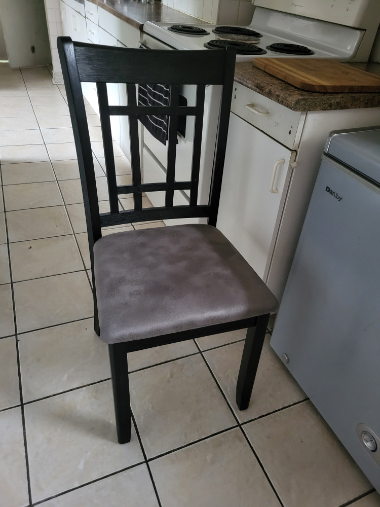 Kitchen dining table and chairs - photo 3