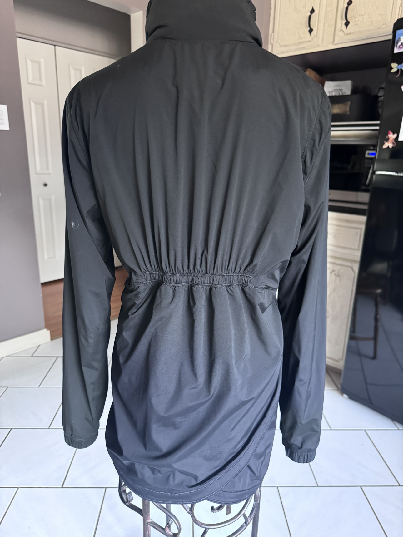 Lulu lemon jacket - large & HD top XL - photo 3