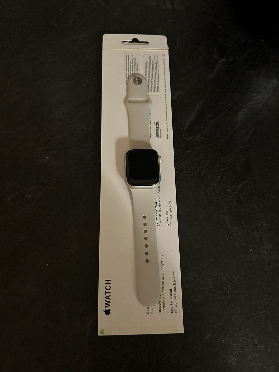 Apple Watch Series 8-41 mm with cellular image indicator(3)