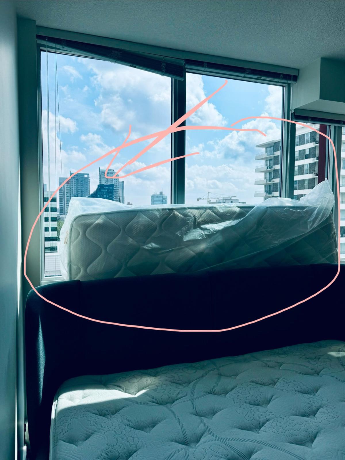 Queen Size Mattress - photo 3