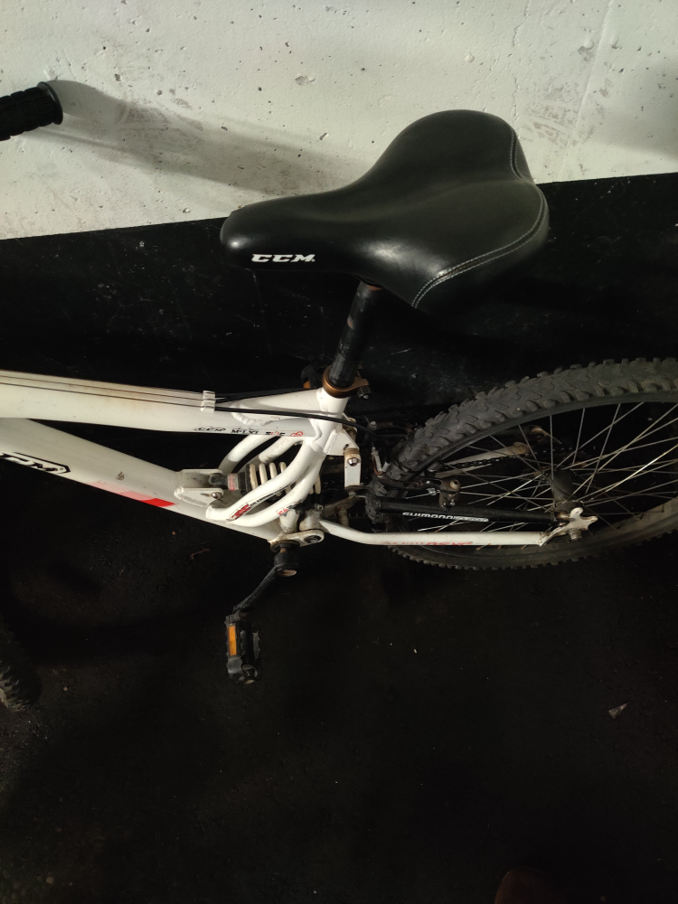 CCM 26 Deluxe Mountain Bike