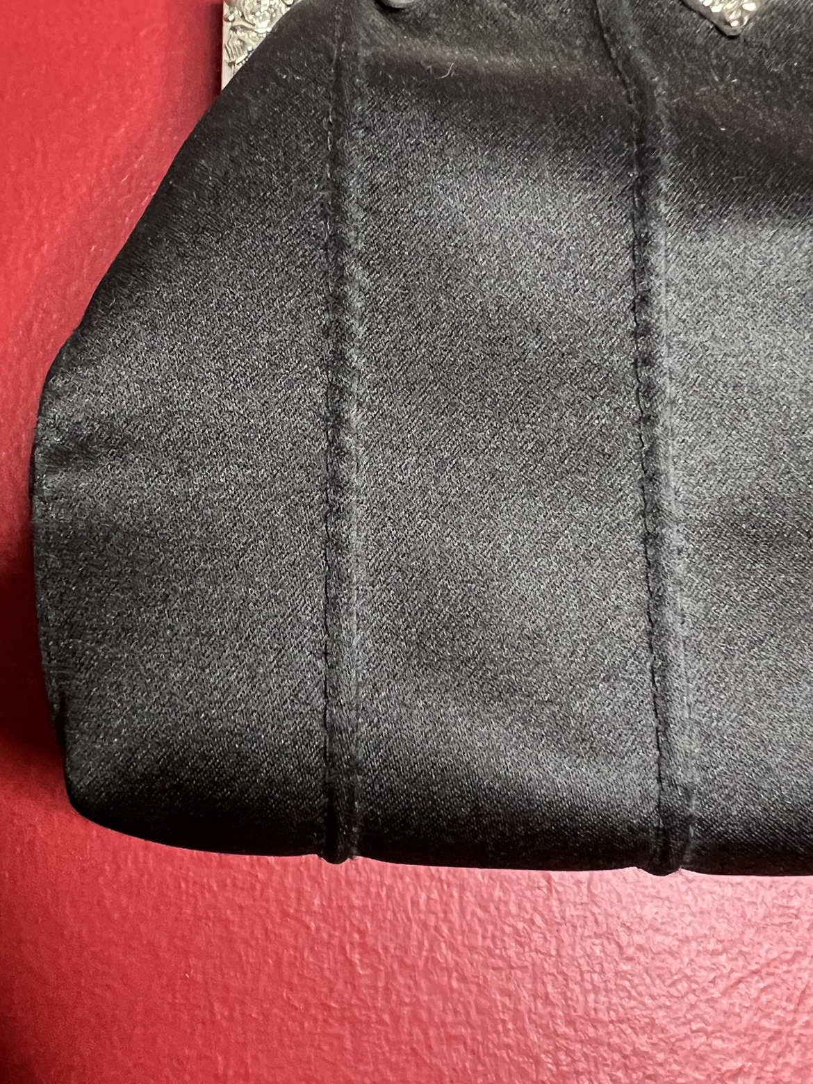 Vintage 1930s Black Satin Clutch with Chain - photo 4