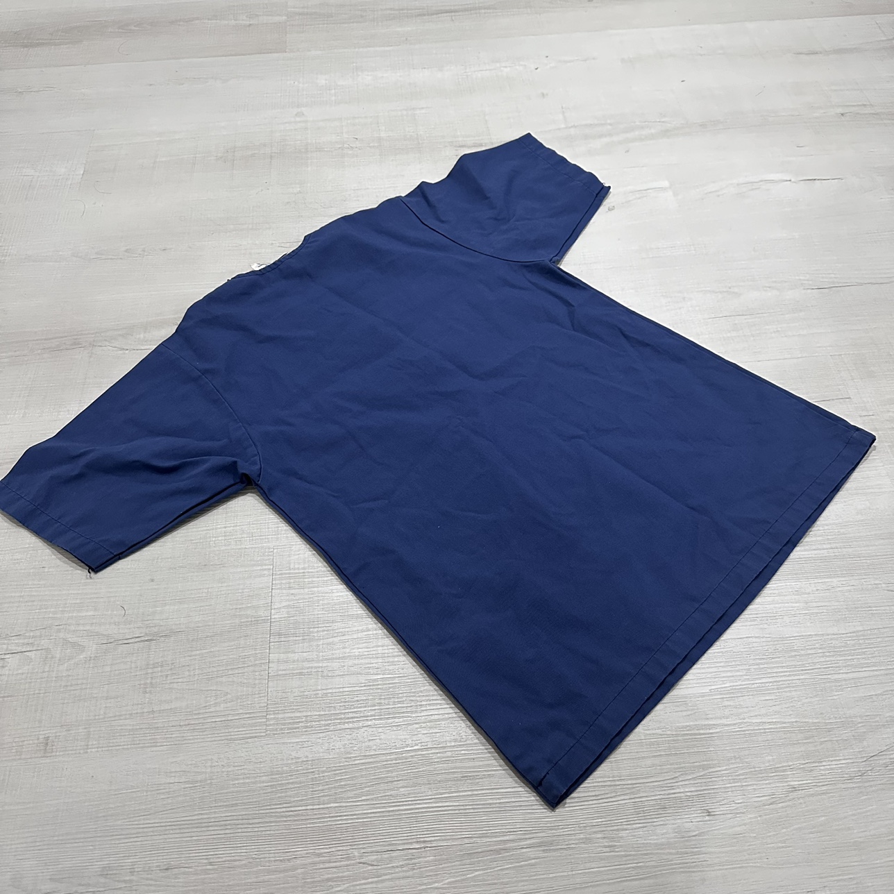 Scrub top unisex image indicator(2)