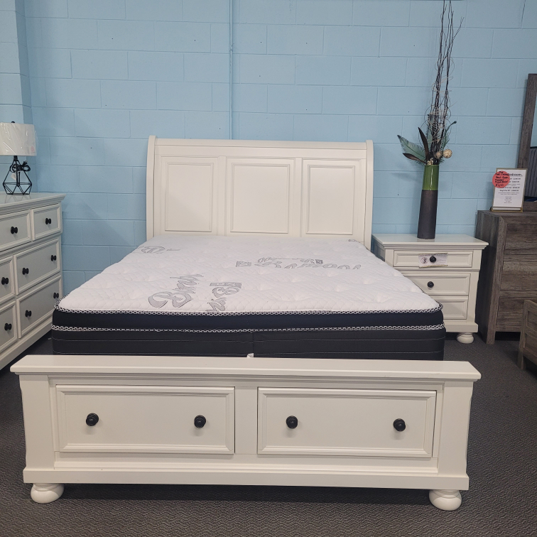 Queen Storage Bed with Dresser and 2xNightsstands - photo 2