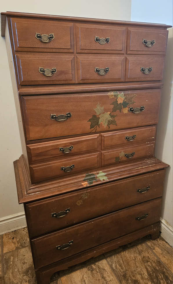 Must Go Soon.Wooden Chest of Drawers thumbnail
